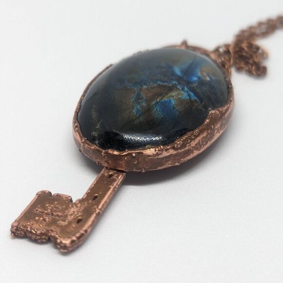 "Destined" Labradorite Key Copper Necklace - Picture 9 of 9